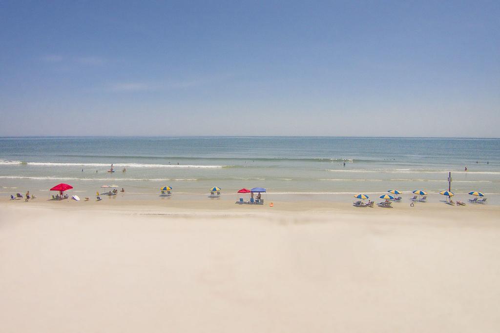 Fantasy Island - Daytona Beach Shores Aparthotel Eksteriør bilde